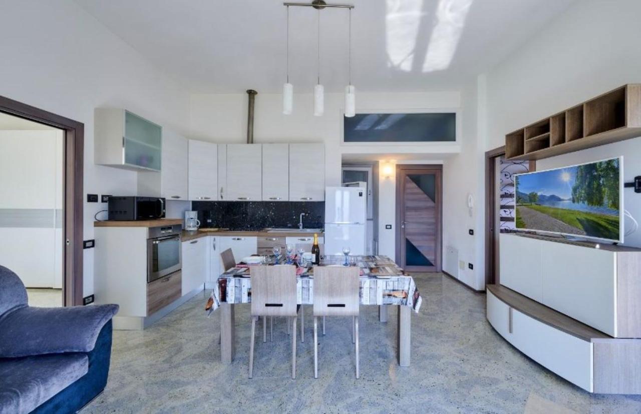 Apartment Rosa Dei Venti Gravedona Exteriér fotografie